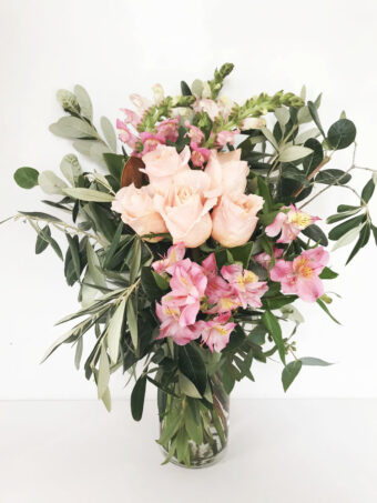 Wild Sweet Sugar Hill Bouquet - Image 3